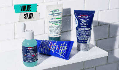 What's Inside Daily Hydrating Skincare gift set