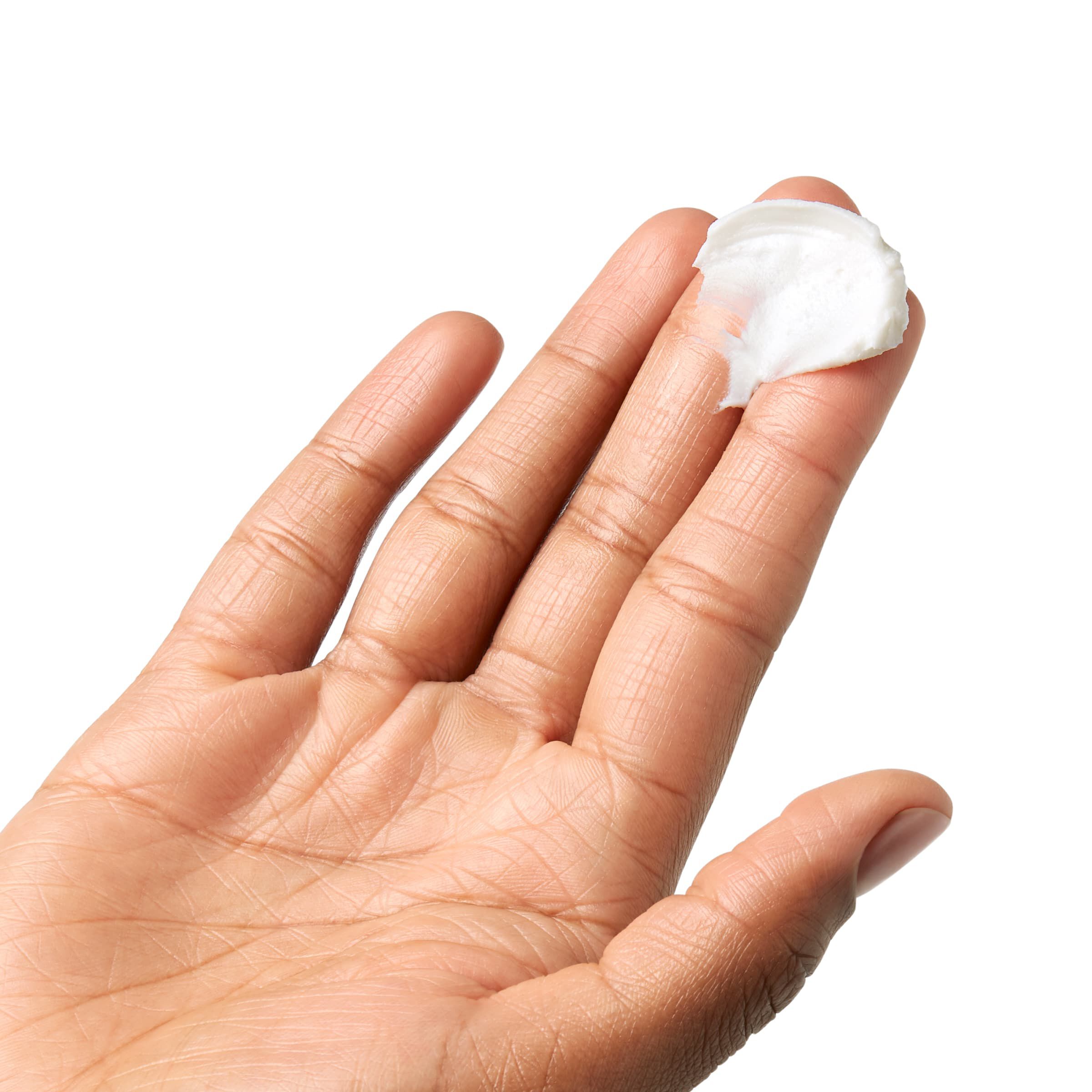 ماسك الترطيب الليلي ألترا فيشال مع ١٠.٥٪ سكوالين