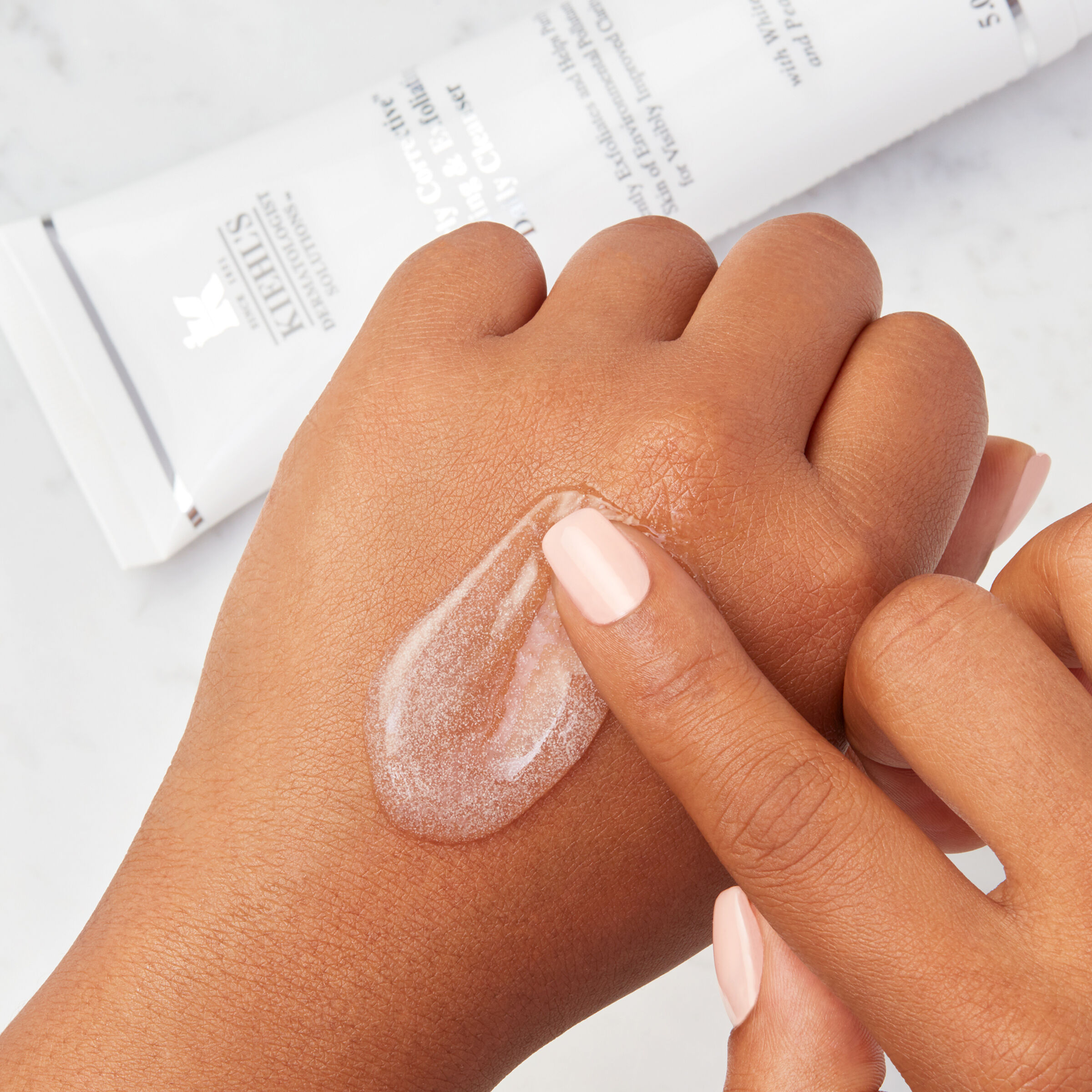 Clearly Corrective™ Brightening & Exfoliating Daily Cleanser