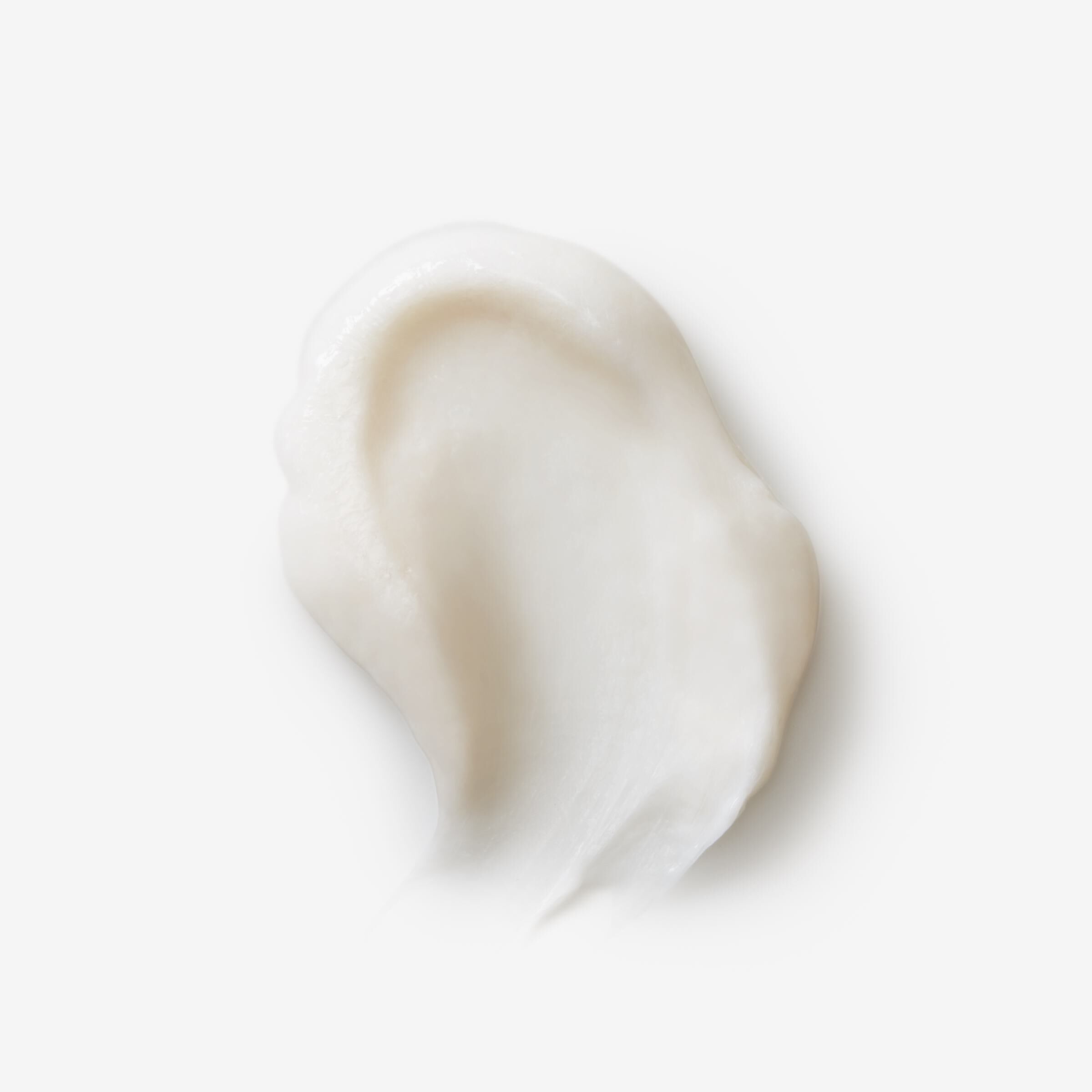 بلسم غني بالزيوت لتنعيم الشعر