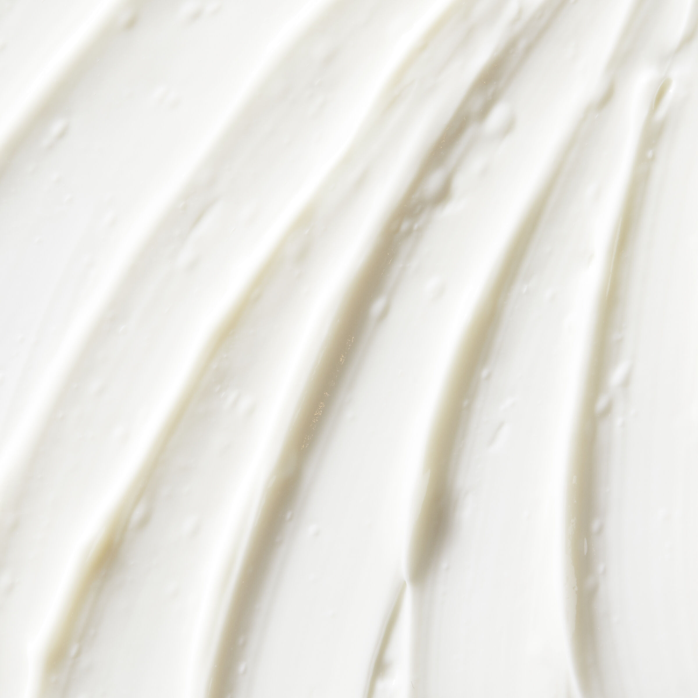 كريم تصفيف الشعر سيلك جرووم